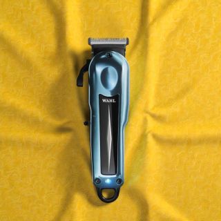 🔥 Wahl Super Taper X Cordless – profesionální strojek, který zvládne jemné vyholení i ultra přesné střihy. Patentovaná...