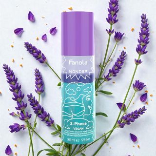 Bezoplachový Fanola Wonder 3-Phase 💦 Hydratace, výživa a ochrana v jednom kroku ✨ Lehký, voňavý, bez silikonů – pro každý...